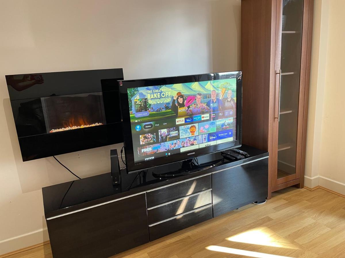 Entire Town Centre 2 Bedroom Apartment Very Close To Beach Bournemouth Eksteriør bilde