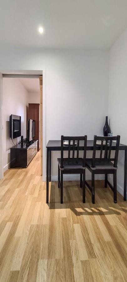 Entire Town Centre 2 Bedroom Apartment Very Close To Beach Bournemouth Eksteriør bilde