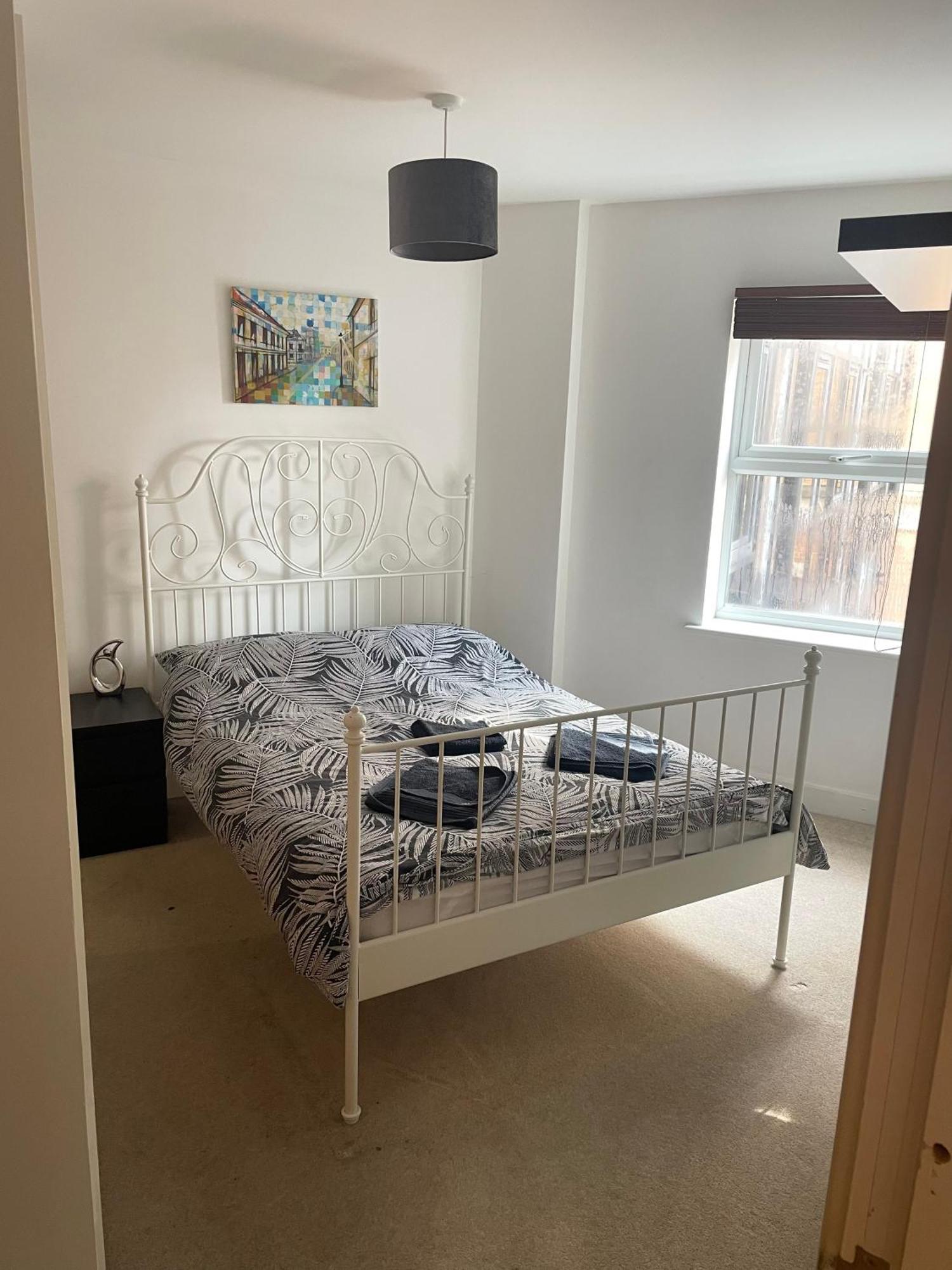 Entire Town Centre 2 Bedroom Apartment Very Close To Beach Bournemouth Eksteriør bilde